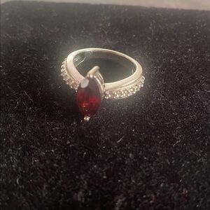 Elegant Silver and Garnet Gemstone Ring
